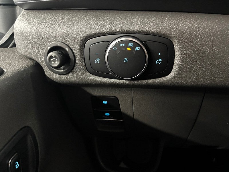 2027 Ford Transit Passenger Wagon Passenger Van XL