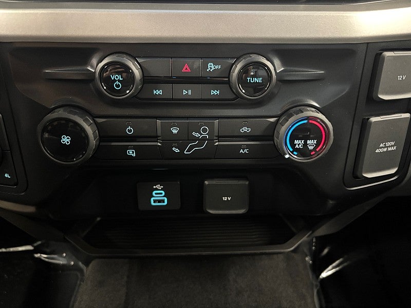 2027 Ford Super Duty F-250 SRW F-250® XLT