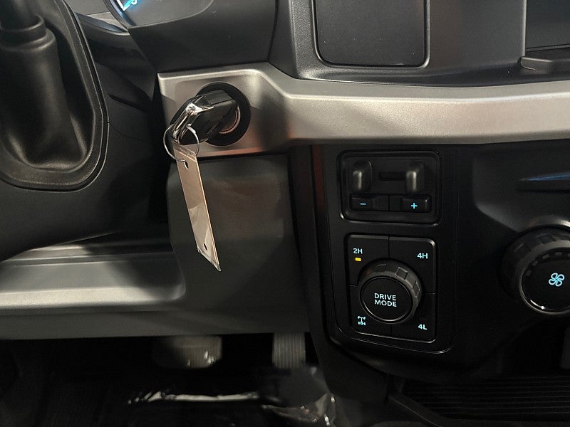 2027 Ford Super Duty F-250 SRW F-250® XLT