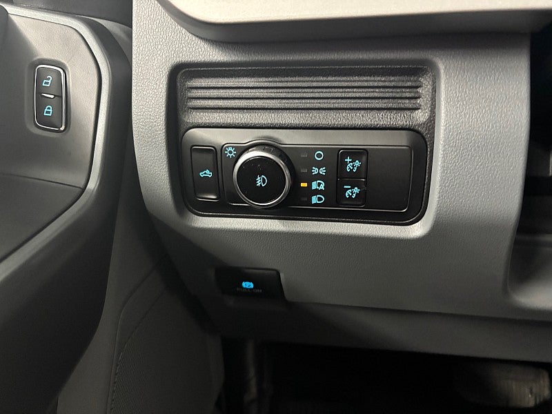 2027 Ford Super Duty F-250 SRW F-250® XLT