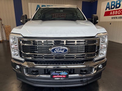 2027 Ford Super Duty F-250 SRW F-250® XLT