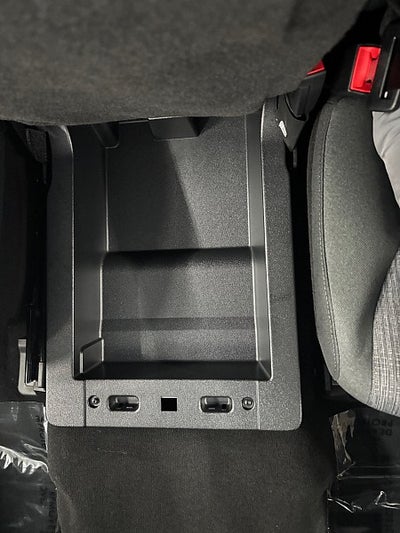 2027 Ford Super Duty F-250 SRW F-250® XLT