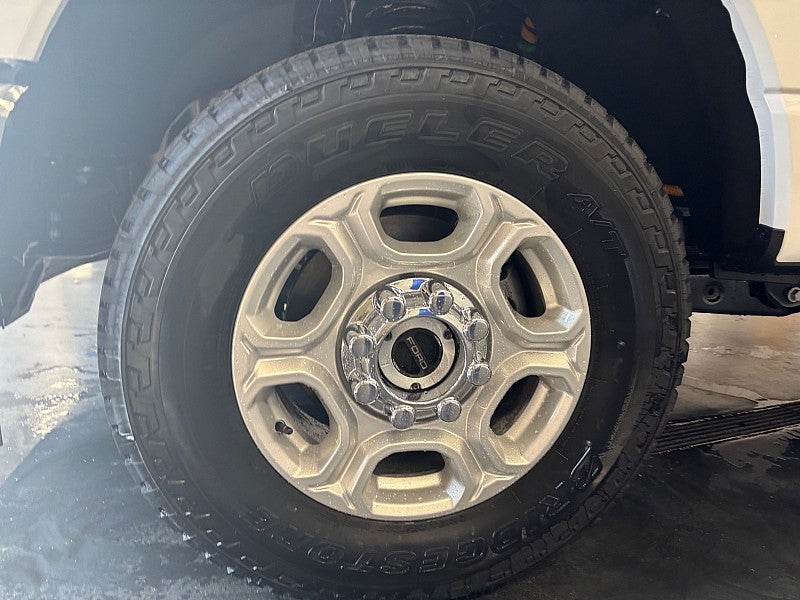 2027 Ford Super Duty F-250 SRW F-250® XLT