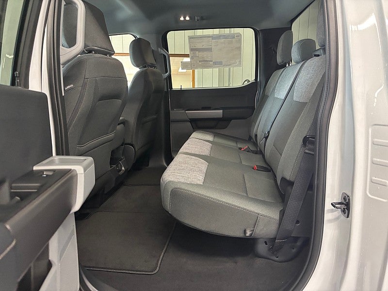 2027 Ford Super Duty F-250 SRW F-250® XLT