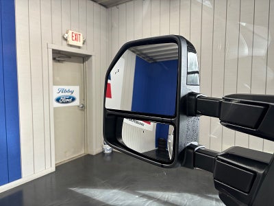 2027 Ford Super Duty F-250 SRW F-250® Platinum®