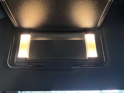 2027 Ford Super Duty F-250 SRW F-250® Platinum®