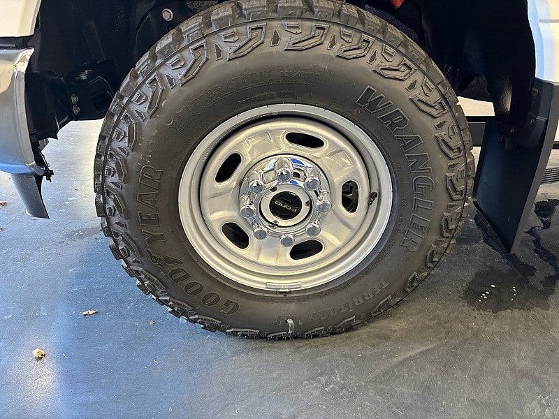 2026 Ford Super Duty F-350 SRW F-350® XL
