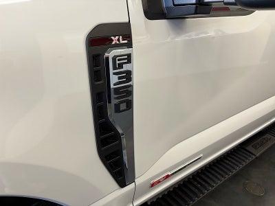 2026 Ford Super Duty F-350 SRW F-350® XL