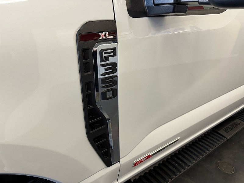 2026 Ford Super Duty F-350 SRW F-350® XL