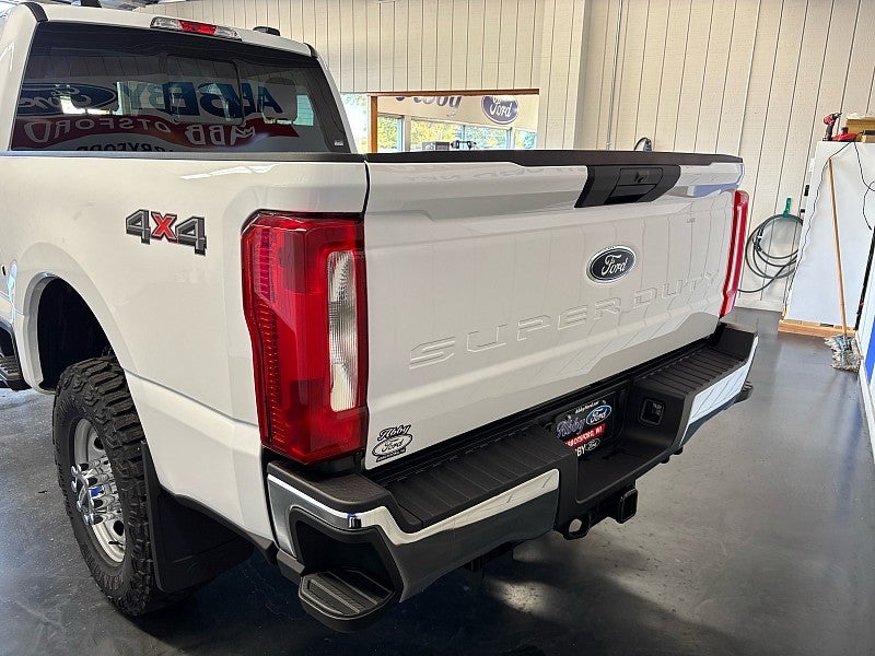 2026 Ford F-350 Super Duty XL - Photo 8