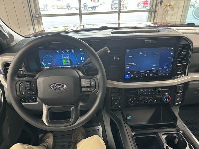 2026 Ford Super Duty F-350 SRW F-350® XLT