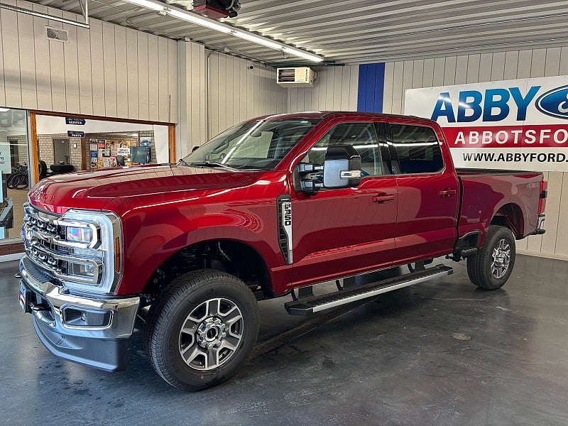 2026 Ford Super Duty F-350 SRW LARIAT