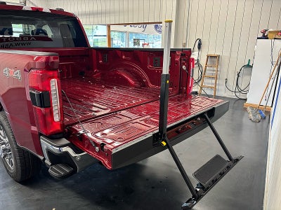 2026 Ford Super Duty F-350 SRW LARIAT
