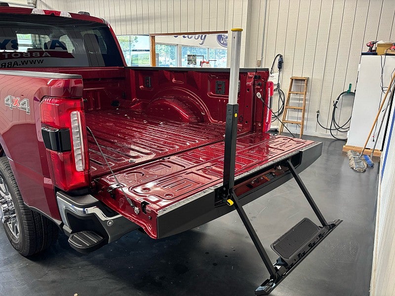 2026 Ford Super Duty F-350 SRW LARIAT