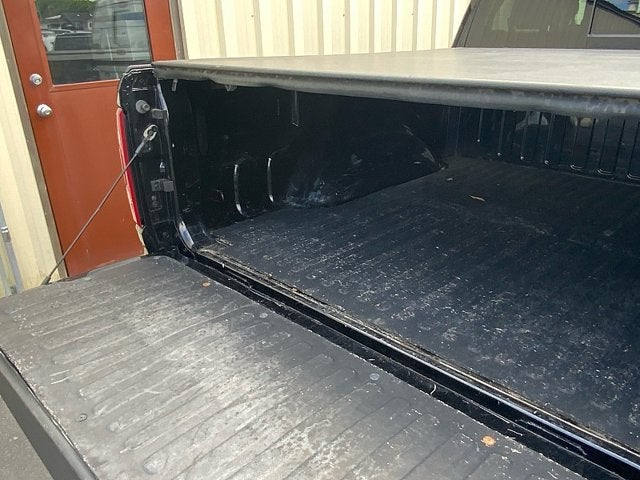 2021 RAM 1500 Laramie Crew Cab 4x4 5'7' Box