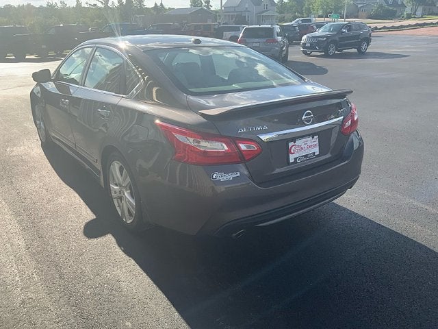 2017 Nissan Altima 3.5 SL