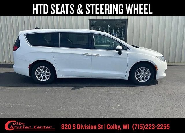 2023 Chrysler Voyager LX