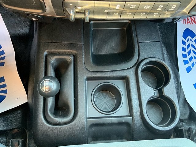 2018 RAM 3500 Chassis Tradesman/SLT/Laramie