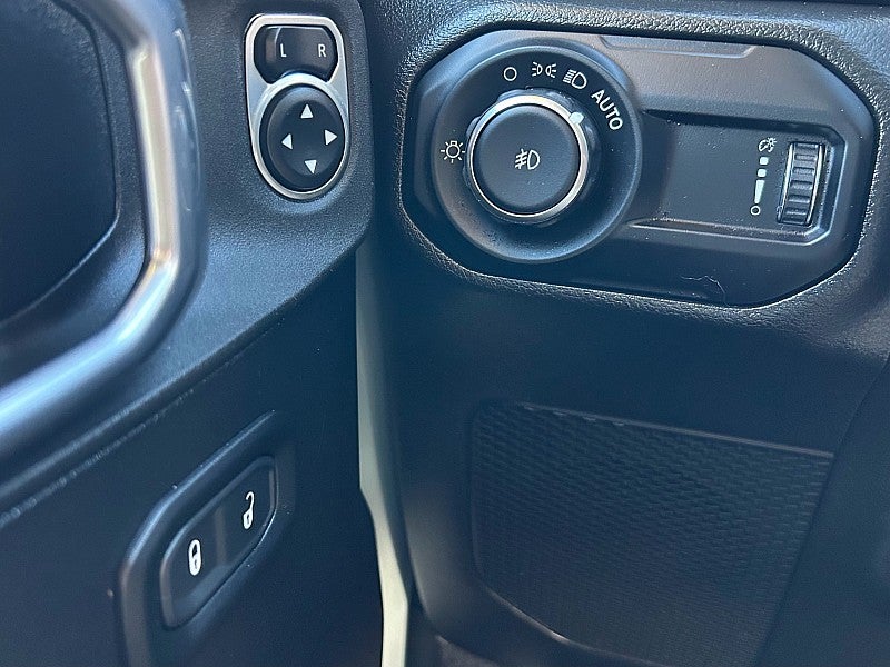 2023 Jeep Wrangler 4-Door Sport Altitude 4x4