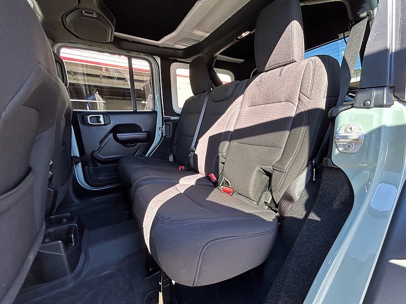 2023 Jeep Wrangler 4-Door Sport Altitude 4x4