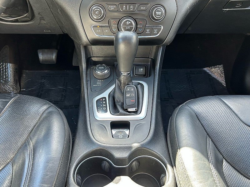 2017 Jeep Cherokee Overland 4x4